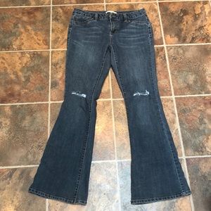 Bellbottom jeans! Low rise, ripped knees